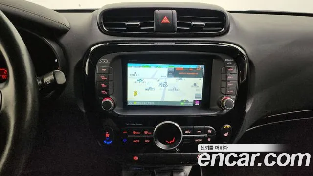 Kia Soul 2015 — фото 17