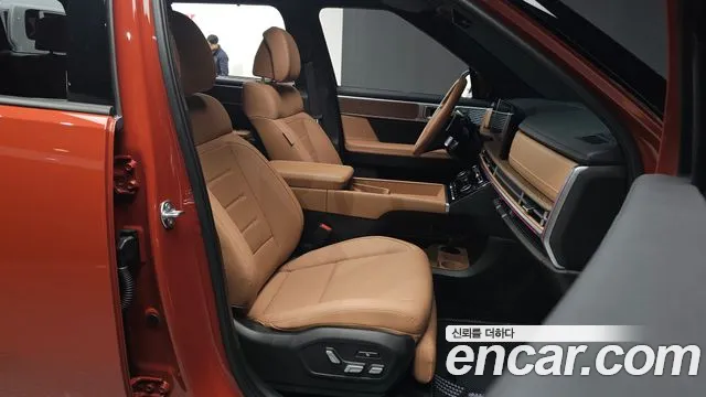 Hyundai Santafe 2025 — фото 10