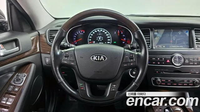 Kia K7 2015 — фото 13