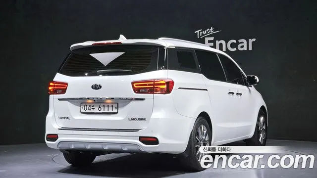 Kia Canival 2019 — фото 2