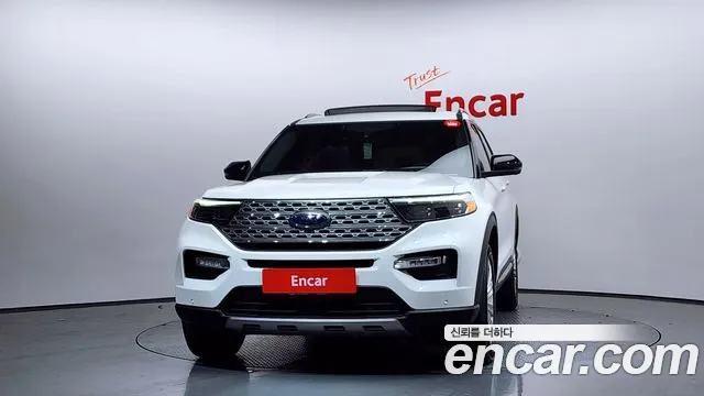 Ford Explorer 2021 — фото 3
