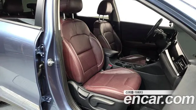 Kia Niro 2020 — фото 10