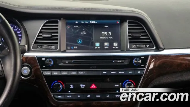 Hyundai Aslan 2015 — фото 15