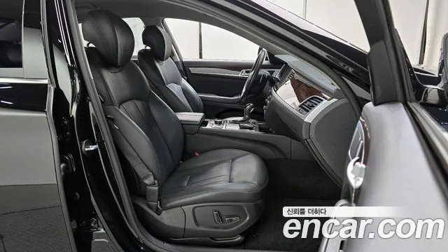 Hyundai Genesis 2015 — фото 10