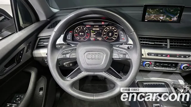 Audi Q7 2019 — фото 13