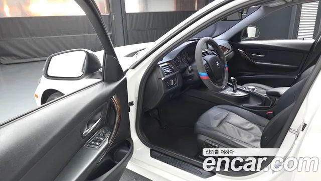 BMW 3-Series 2015 — фото 10