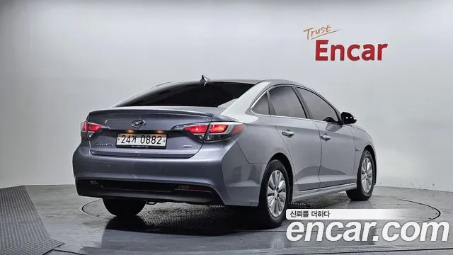 Hyundai Sonata 2016 — фото 2