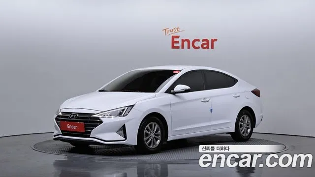 Hyundai AVANTE 2019 — фото 1
