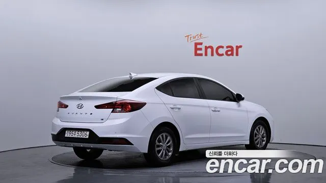 Hyundai AVANTE 2019 — фото 2
