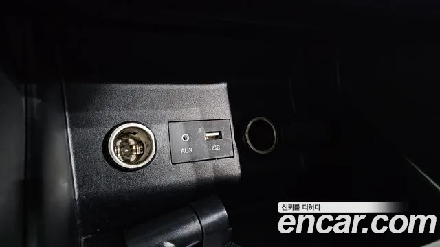 Hyundai AVANTE 2019 — фото 19