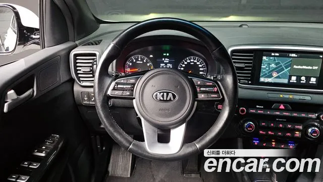 Kia Sportage 2020 — фото 13
