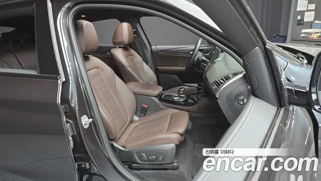 BMW X4 2025 — фото 12