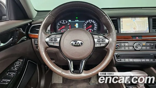 Kia K7 2017 — фото 11