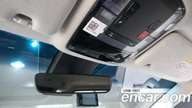 Hyundai Staria 2022 — фото 17
