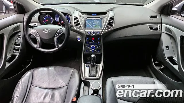 Hyundai AVANTE 2016 — фото 7
