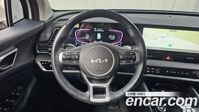 Kia Sportage 2022 — фото 13