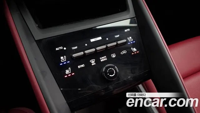 Porsche Macan 2025 — фото 17