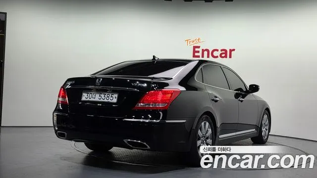 Hyundai Equus 2010 — фото 2