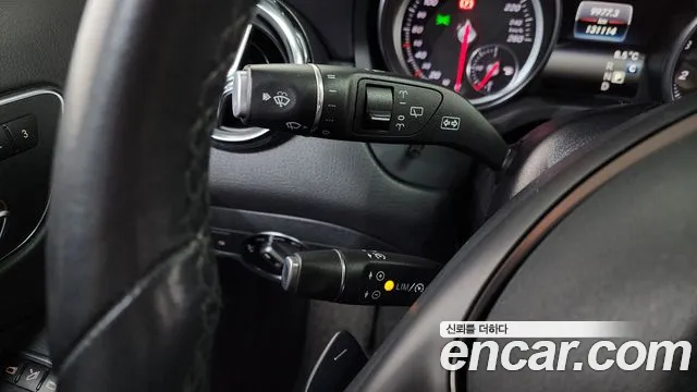 Mercedes-Benz GLA-Class 2018 — фото 18
