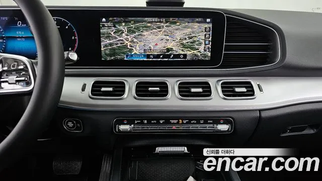 Mercedes-Benz GLE-Class 2019 — фото 15