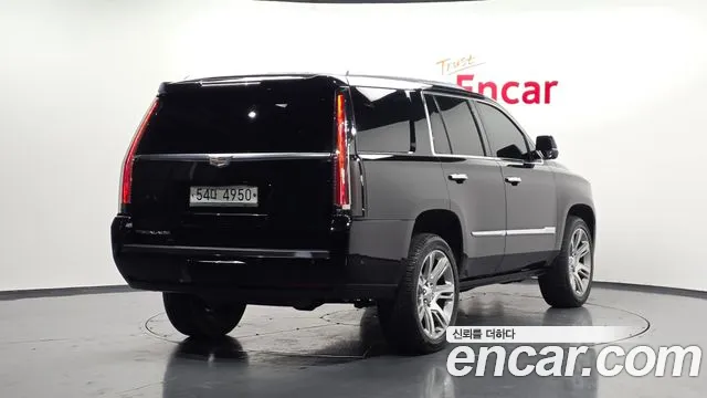 Cadillac Escalade 2018 — фото 2
