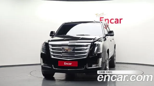 Cadillac Escalade 2018 — фото 3