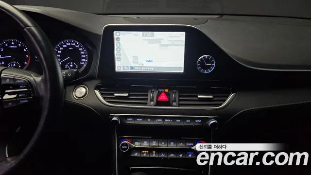 Hyundai Grandeur 2017 — фото 14