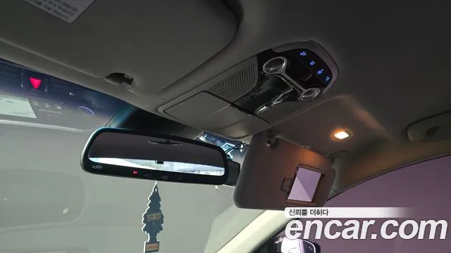 Hyundai Grandeur 2017 — фото 19