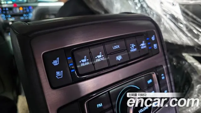 Hyundai Genesis 2016 — фото 19