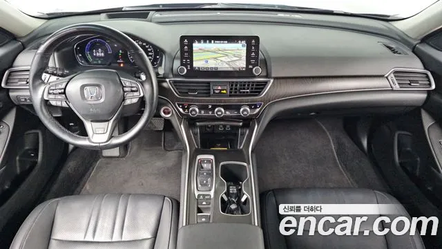 Honda Accord 2022 — фото 7
