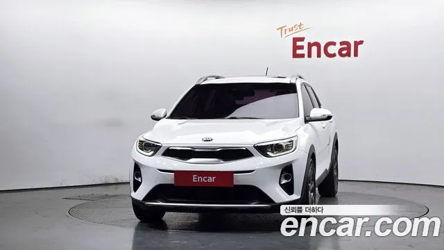 Kia Stonic 2018 — фото 3