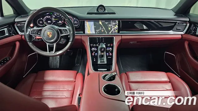 Porsche Panamera 2020 — фото 7