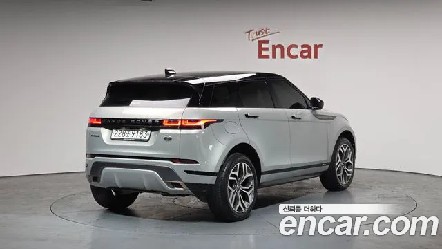 Land Rover Range Rover Evoque 2020 — фото 1