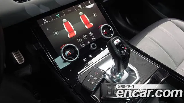 Land Rover Range Rover Evoque 2020 — фото 8