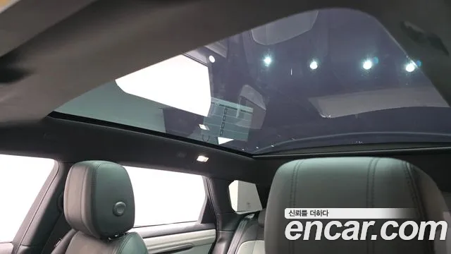 Land Rover Range Rover Evoque 2020 — фото 18