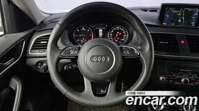 Audi Q3 2015 — фото 13