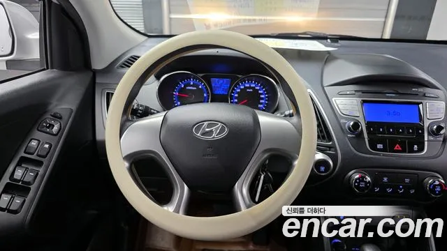 Hyundai Tucson 2011 — фото 13