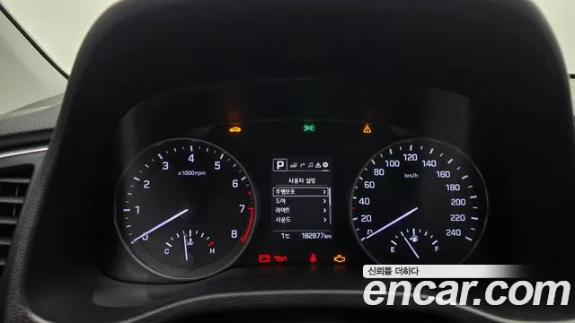 Hyundai AVANTE 2018 — фото 8