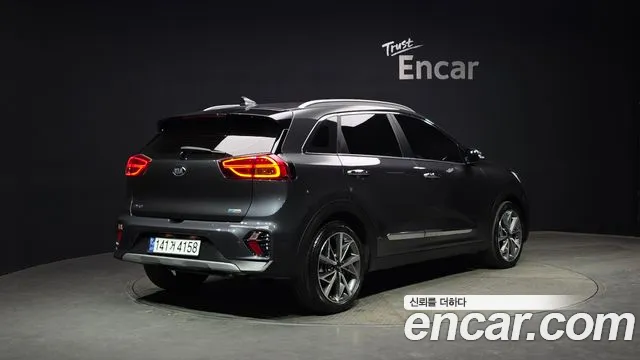 Kia Niro 2020 — фото 2