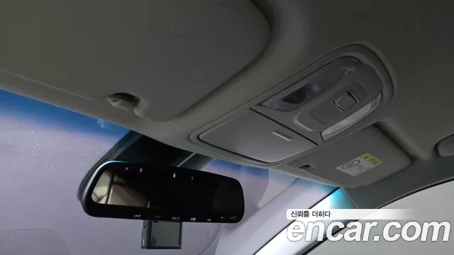 Kia Niro 2020 — фото 18