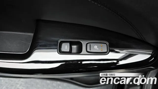 Kia K7 2017 — фото 18
