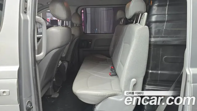 Hyundai Starex 2014 — фото 13