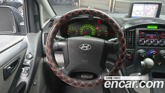 Hyundai Starex 2014 — фото 14