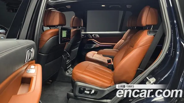 BMW X7 2020 — фото 12