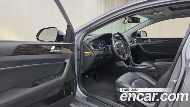 Hyundai Sonata 2016 — фото 10