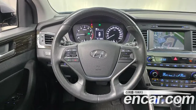 Hyundai Sonata 2016 — фото 13