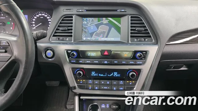 Hyundai Sonata 2016 — фото 14