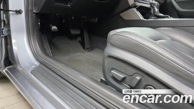 Hyundai Sonata 2016 — фото 18
