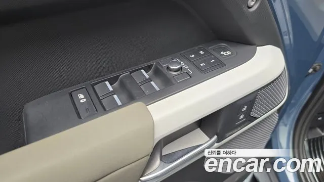 Land Rover Defender 2022 — фото 14