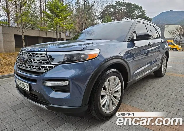 Ford Explorer 2021 — фото 2